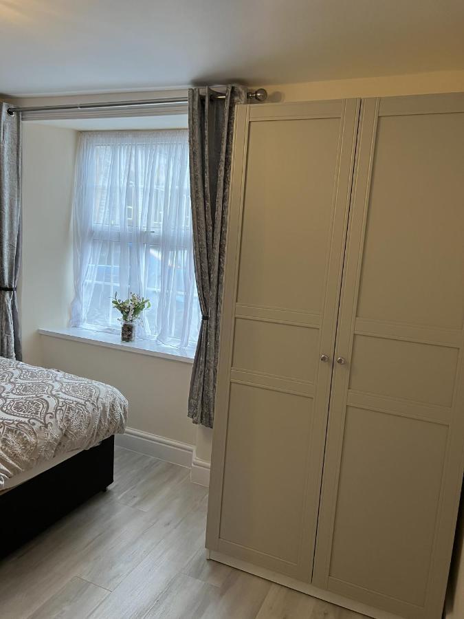Ground Floor 1 Bedroom Apt With Parking, Edge Of Glastonbury And *