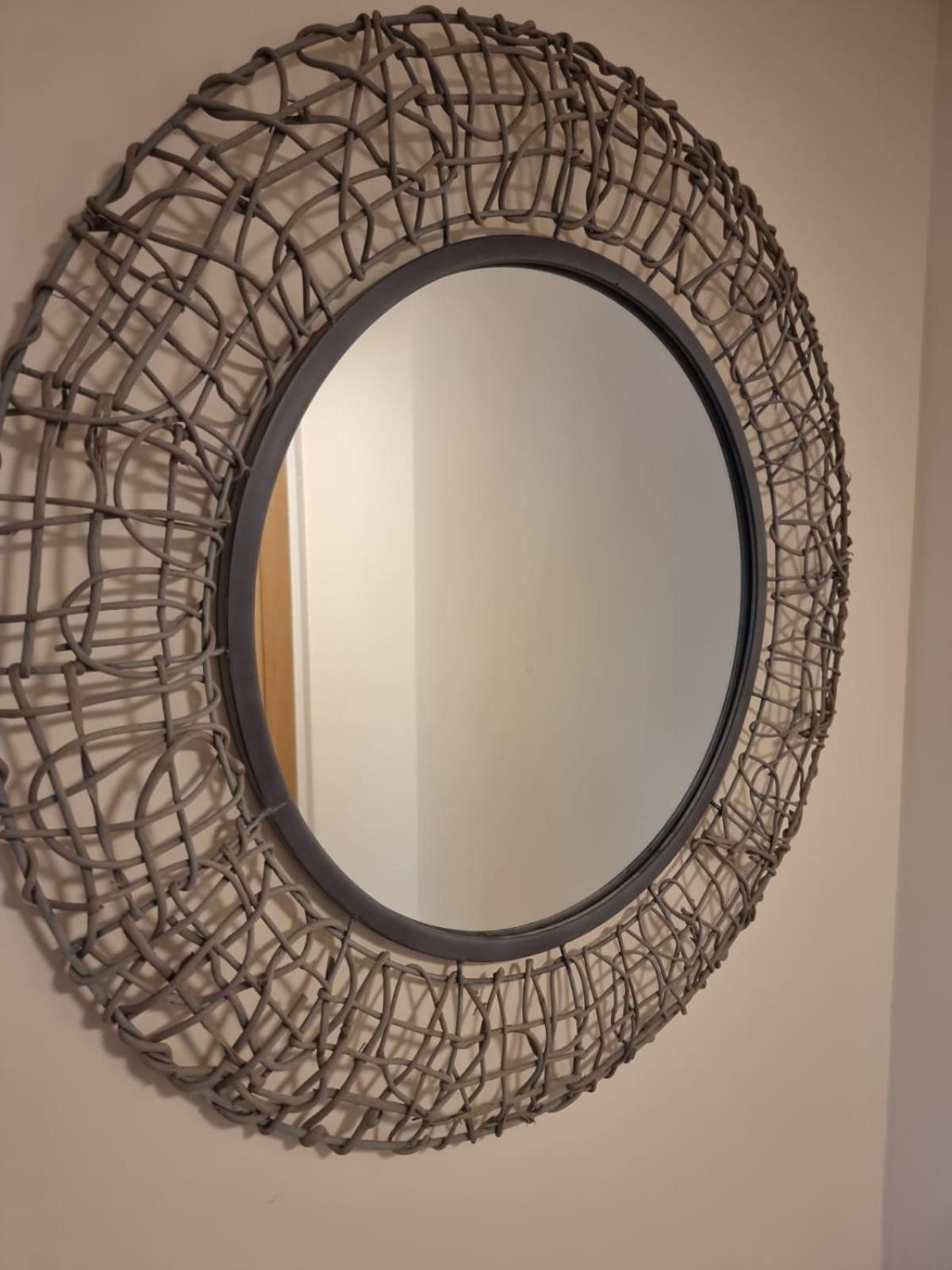 Apartment Ground Floor 1 Bedroom Apt With Parking, Edge Of Glastonbury And